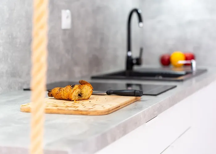 Morskie Opowiesci * קולובז'ג